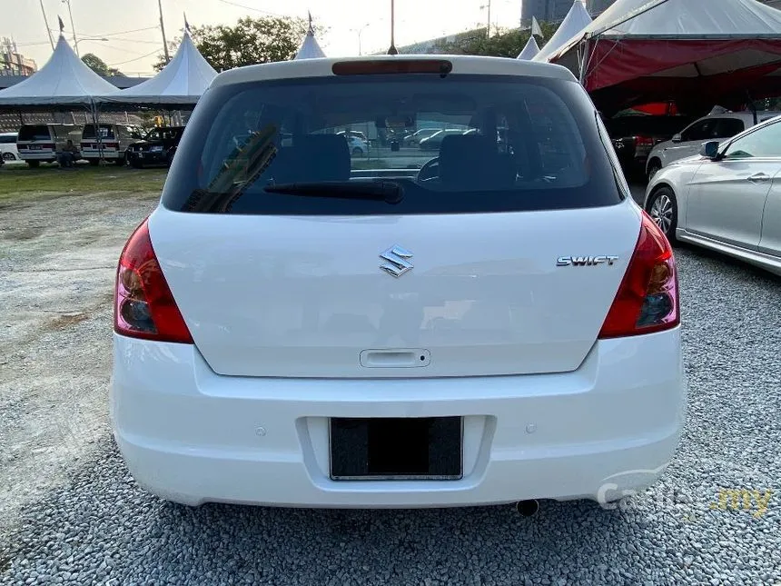 2009 Suzuki Swift Premier Hatchback