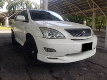 Toyota Harrier 3.0 (A) 300G Premium L SUV CASH DEAL / SUNROOF / POWER SEAT / LEATHER SEAT / POWER BOOT / REVERSE CAMERA