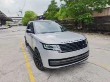 U.K (Provide Warranty, Genuine Mileage) 2022 Land Rover Range Rover 3.0 P400 Vogue SE. Original Auto Side Step, Panaromic, Meridian. Sport. P530 P615