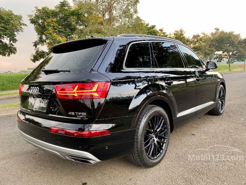 Jual Mobil Audi Q7 2017 Tfsi Quattro 3 0 Di Dki Jakarta