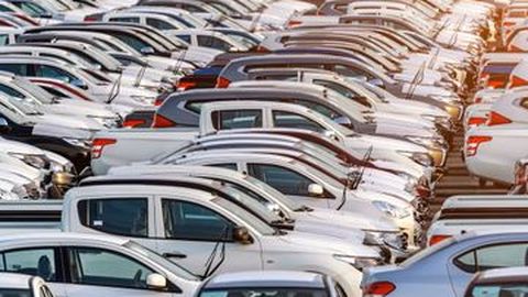 Pedagang Mobil Bekas Agak Waswas Menyetok Mobil China karena Kebiasaan Turun Harga