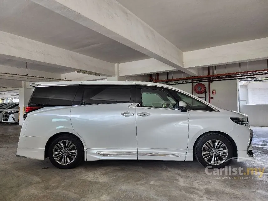 2024 Toyota Alphard Z 7-Seater MPV