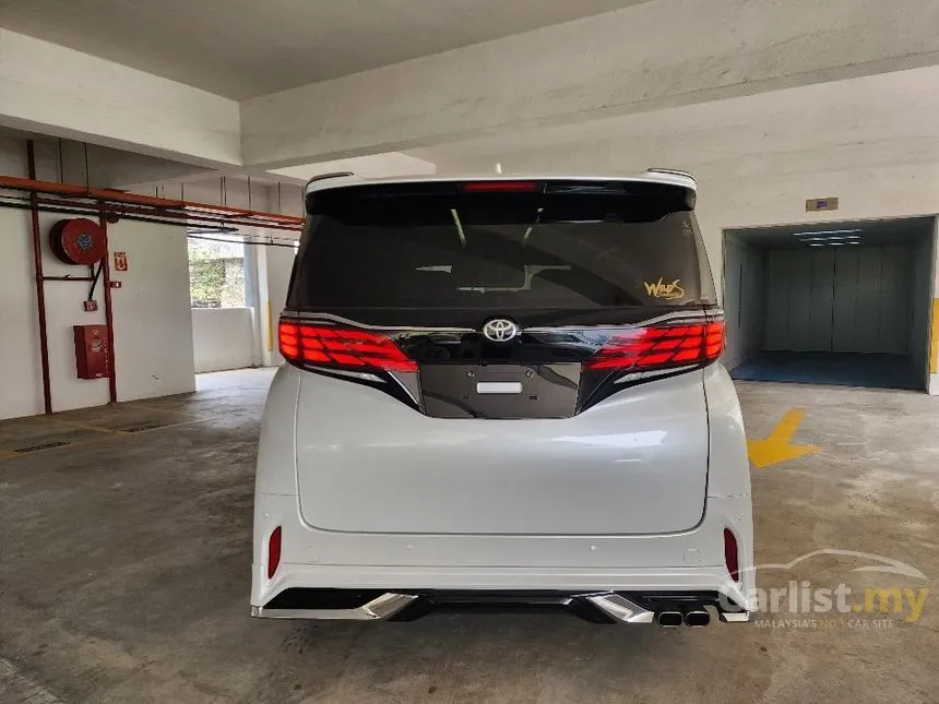 2024 Toyota Alphard Z 7-Seater MPV
