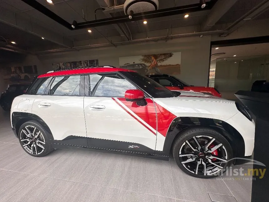 2025 MINI Aceman John Cooper Works E SUV