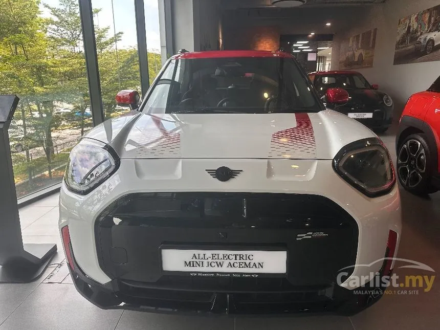 2025 MINI Aceman John Cooper Works E SUV