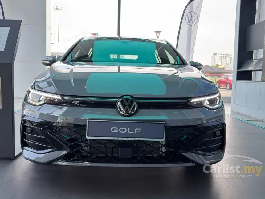 2026 Volkswagen Golf eTSI R-Line Hatchback