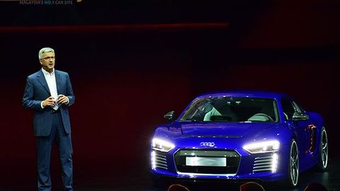 Audi R8 E-tron Piloted Driving Revealed At CES Asia 2015: 0-100KM/H In 3.9 Seconds, 450KM Range