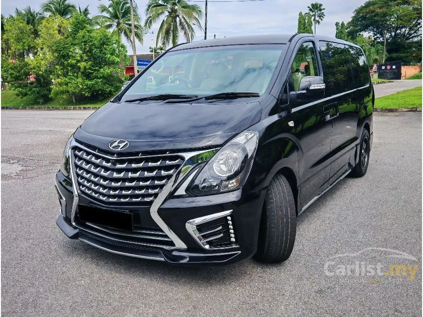2017 Hyundai Grand Starex Royale Premium MPV