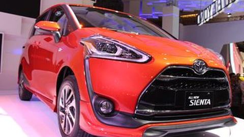 Kesan Pertama Toyota Sienta Q