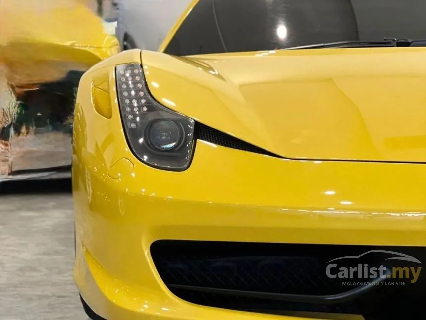 2011 Ferrari 458 Italia Coupe