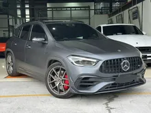 2020 Mercedes-Benz AMG GLA45S 4Matic+ - Matte Grey / Bucket Seats / Panoramic Roof / 360 Camera