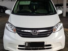 Honda Freed S A/T ( Matic ) 2012 Putih Km 70rban Siap Pakai