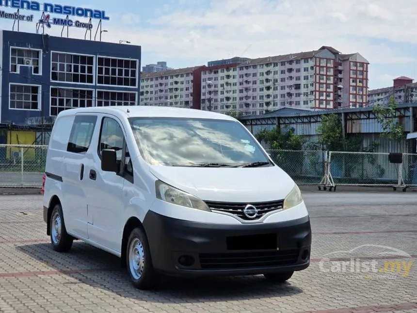 2018 Nissan NV200 Semi Panel Van