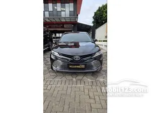 2021 Toyota Camry 2.5 V Sedan