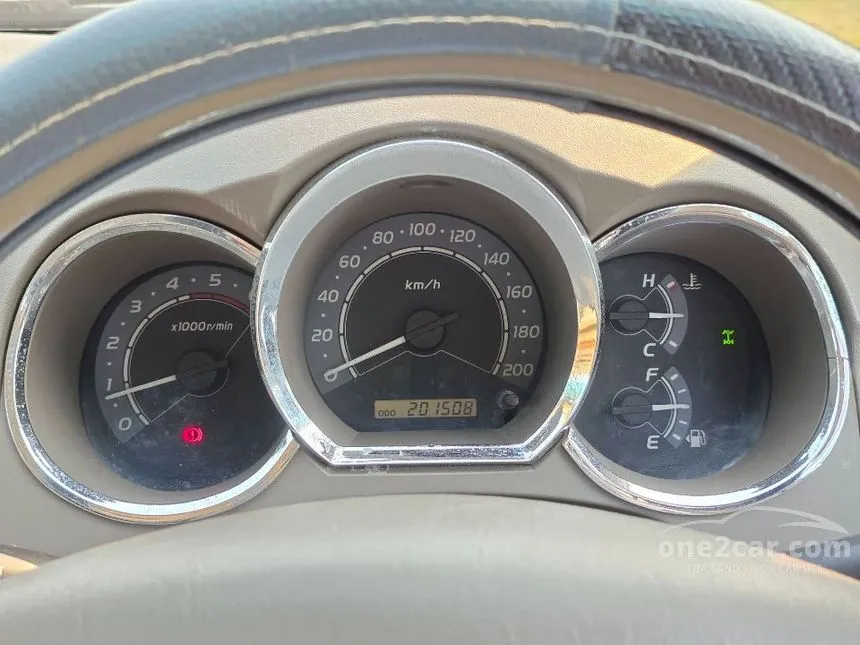 2005 Toyota HILUX VIGO G Double Cab Pickup