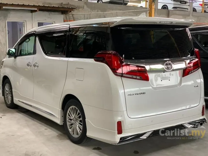 2018 Toyota Alphard MPV