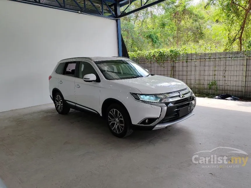 2016 Mitsubishi Outlander SUV