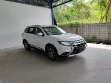 2016 Mitsubishi Outlander 2.4 SUV CAR SUNROOF POWER BOOT 4WD