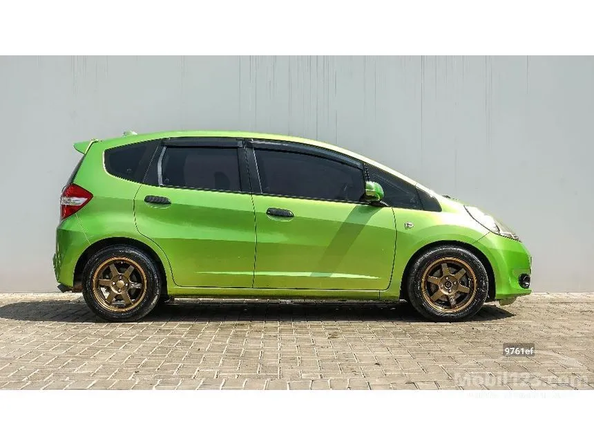 2011 Honda Jazz Hatchback
