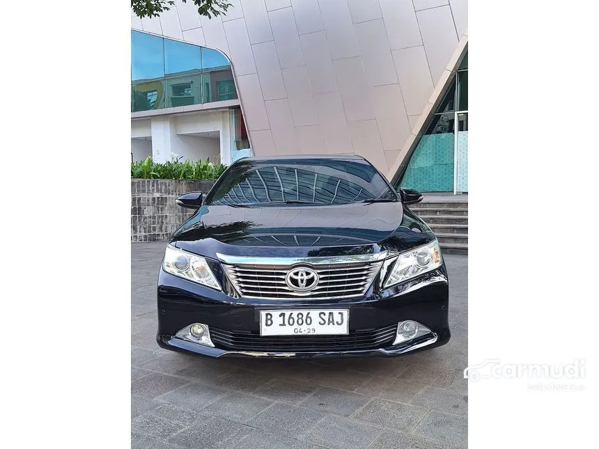 2014 Toyota Camry V Sedan