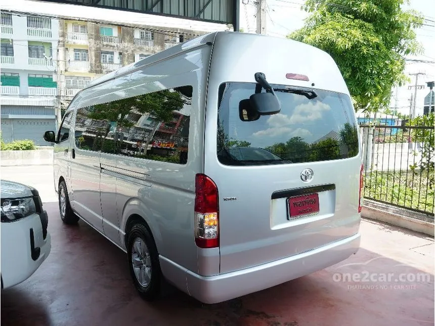 2017 Toyota HIACE D4D Van