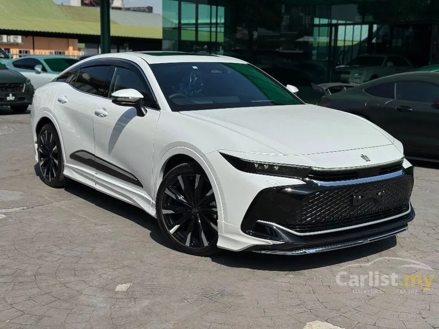 2023 Toyota Crown RS Advance Sedan