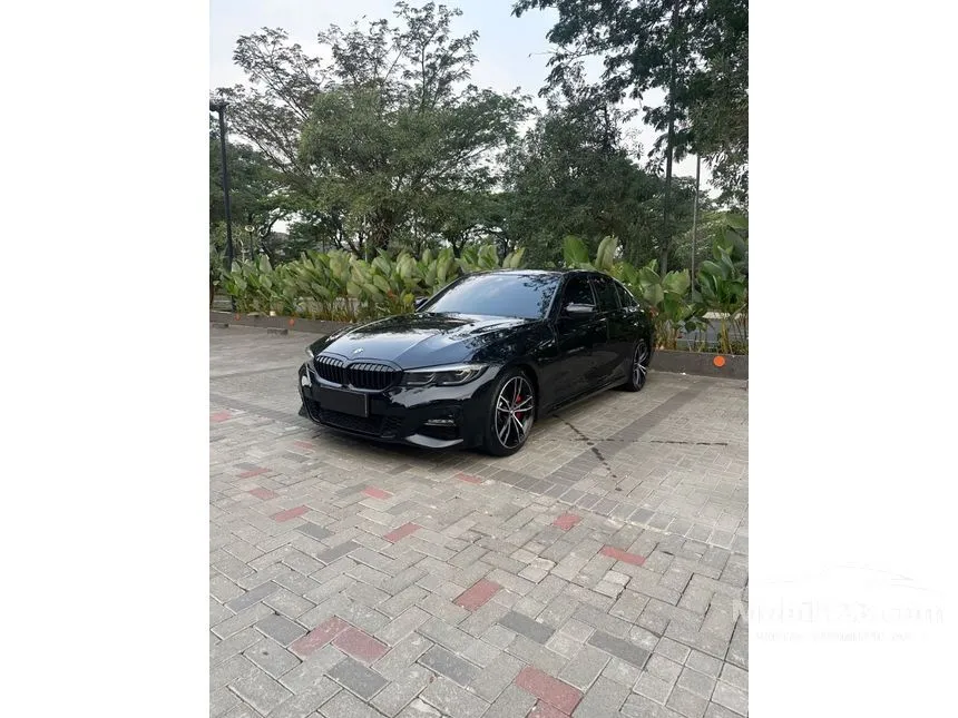 2022 BMW 330i M Sport Sedan