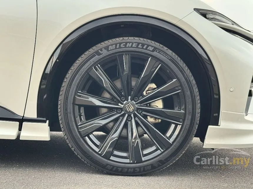 2024 Toyota Crown Sport Z PHEV SUV