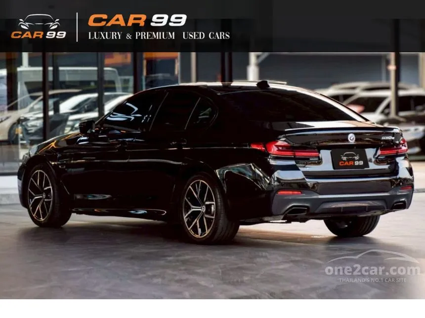 2024 BMW 530e M Sport Sedan