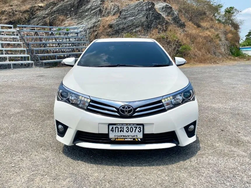 2015 Toyota Corolla Altis V Sedan