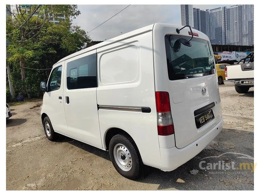 2019 Daihatsu Gran Max Semi Panel Van
