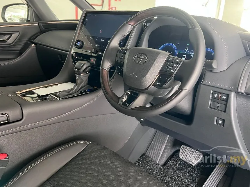 2024 Toyota Alphard Z 7-Seater MPV