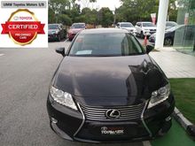 2014 Lexus ES250 2.5 Sedan- 1 YEAR WARRANTY