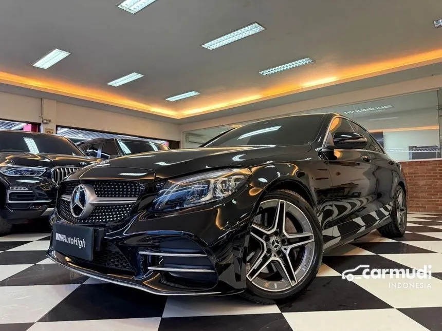 2020 Mercedes-Benz C300 AMG Line Sedan