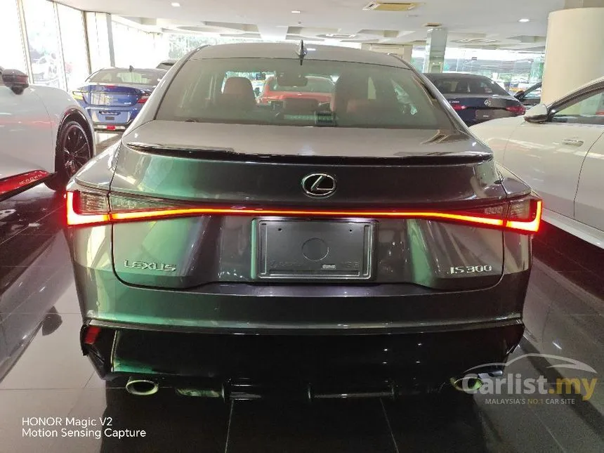 2021 Lexus IS 300 F Sport Sedan