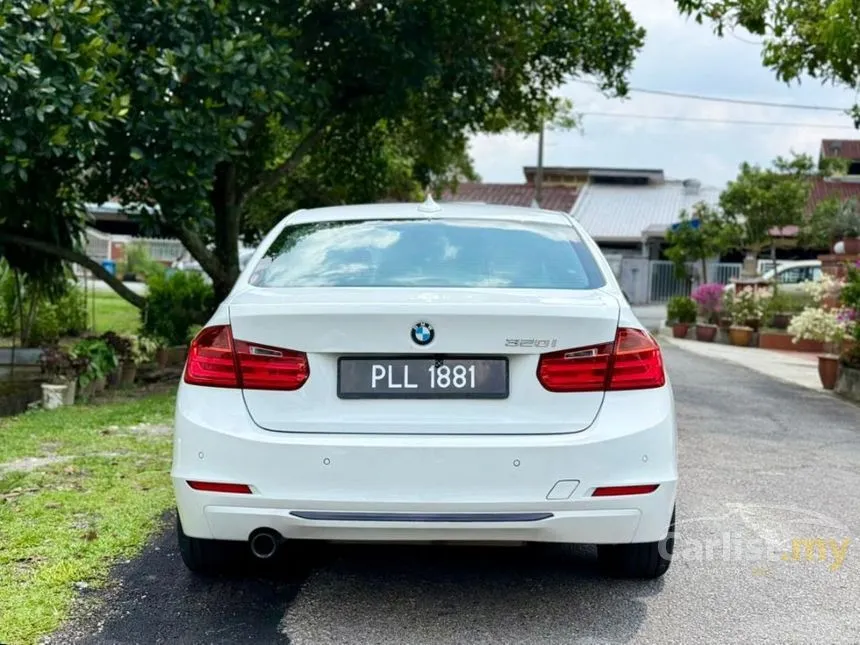 2014 BMW 320i Sports Edition Sedan