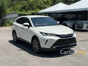 2021 Toyota Harrier 2.0 G - BEST PRICE IN TOWN - DIGITAL INNER MIRROR - POWER BOOT - BLACK HALF LEATHER SEAT - 4.5 GRADE - LOW MILEAGE