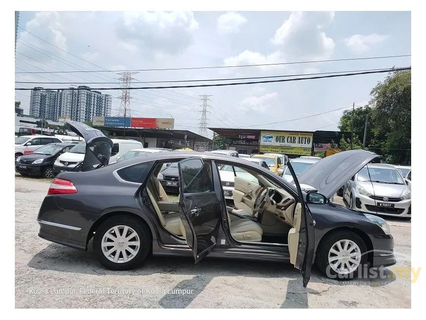 2011 Nissan Teana Premium Sedan