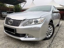 ** RAYA PROMO , FREE GIFT ** 2015 Toyota Camry 2.0 G .Leather Seat, Electronic Seat, 1 Owner