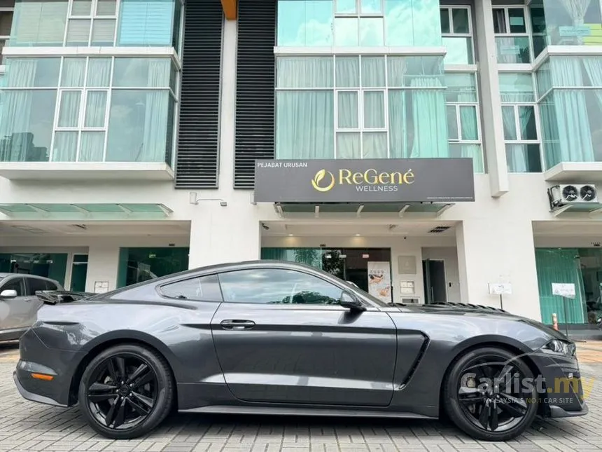 2018 Ford MUSTANG EcoBoost Coupe