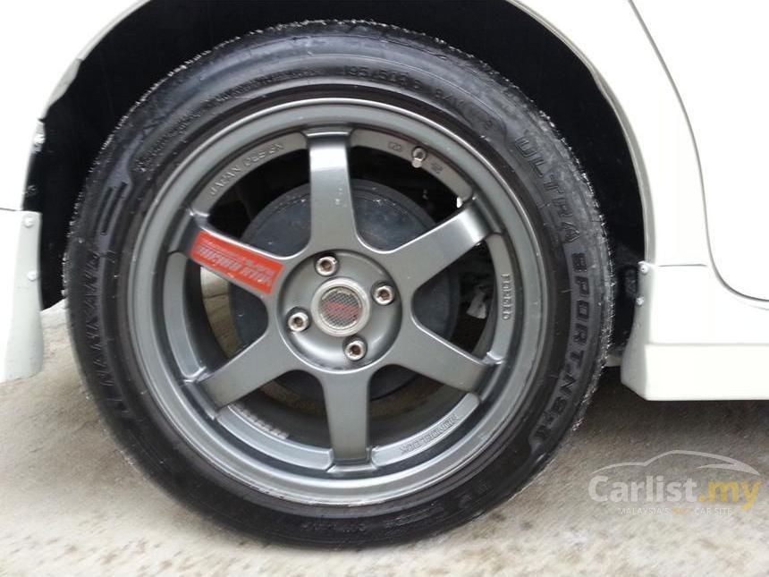 Perodua Alza 2012 EZi 1.5 in Selangor Automatic MPV White Perodua Alza 2012 EZi 1.5 in Selangor Automatic MPV White