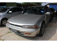 1990 Honda Accord 2.0 EX Sedan -- WELL MAINTAINED --