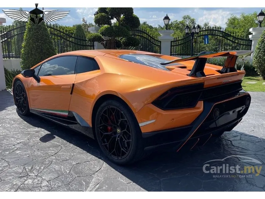 2019 Lamborghini Huracan Performante Coupe