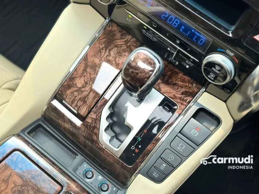 2021 Toyota Alphard G MPV