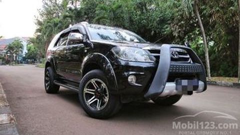 Punya Uang Rp 150 Juta? Toyota Fortuner Bekas 2008 Bisa Jadi Pilihan