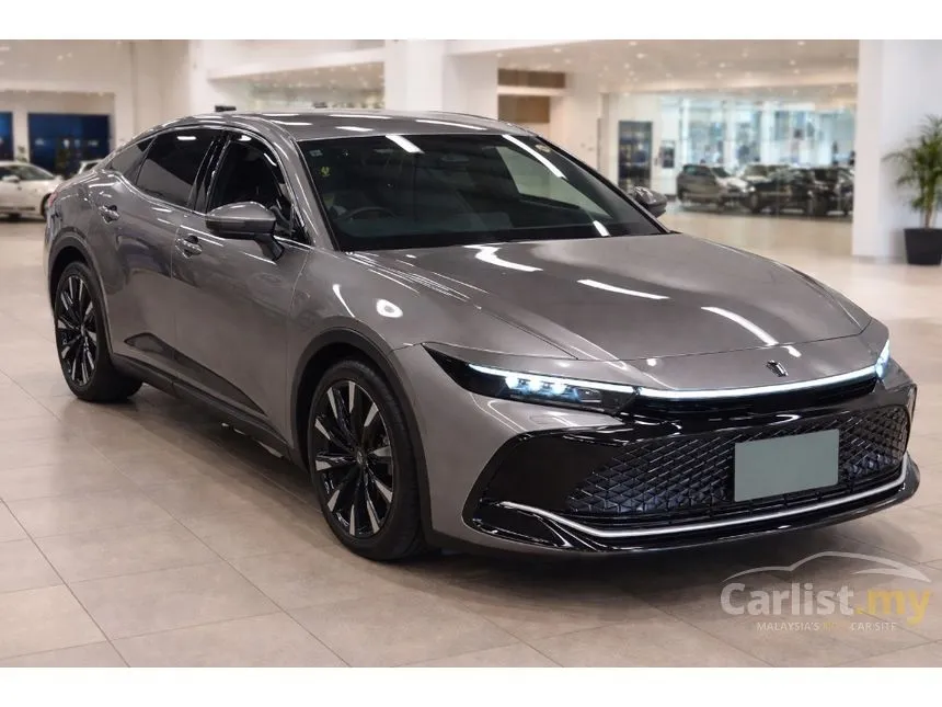2023 Toyota Crown RS Advance Sedan