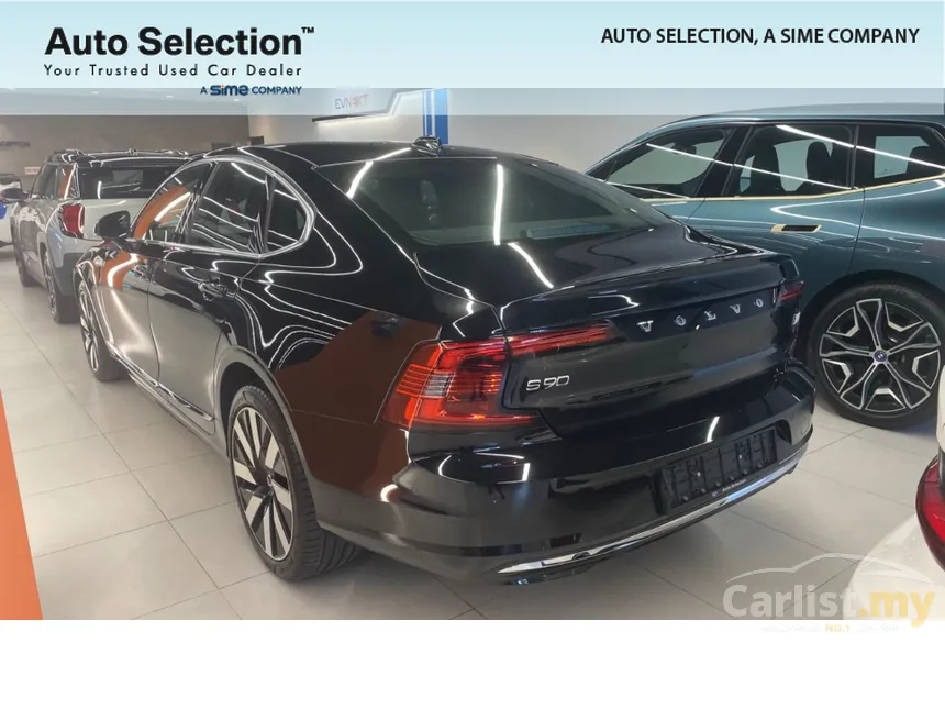2024 Volvo S90 Recharge T8 Ultimate PHEV Sedan