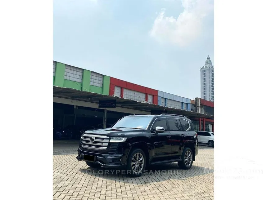 2024 Toyota Land Cruiser 300 VX-R SUV