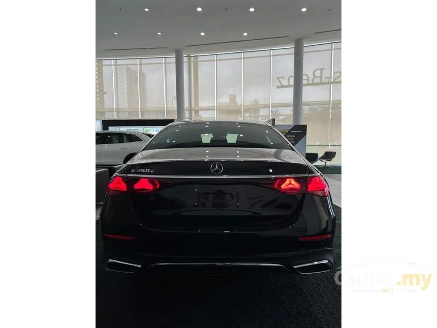 2025 Mercedes-Benz E350e AMG Line Sedan