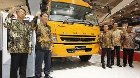 Fuso Luncurkan 6 Varian Fighter Terbaru